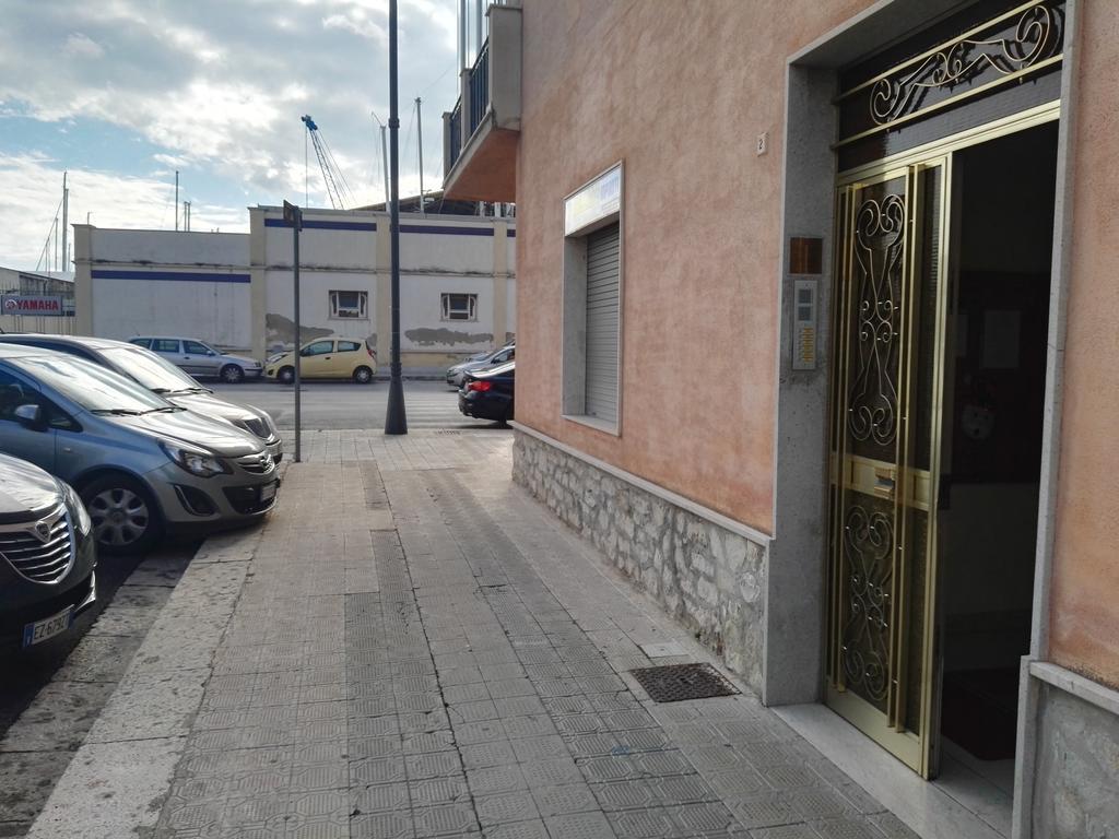 L'Oasi Del Porto Bed and Breakfast Trapani Buitenkant foto