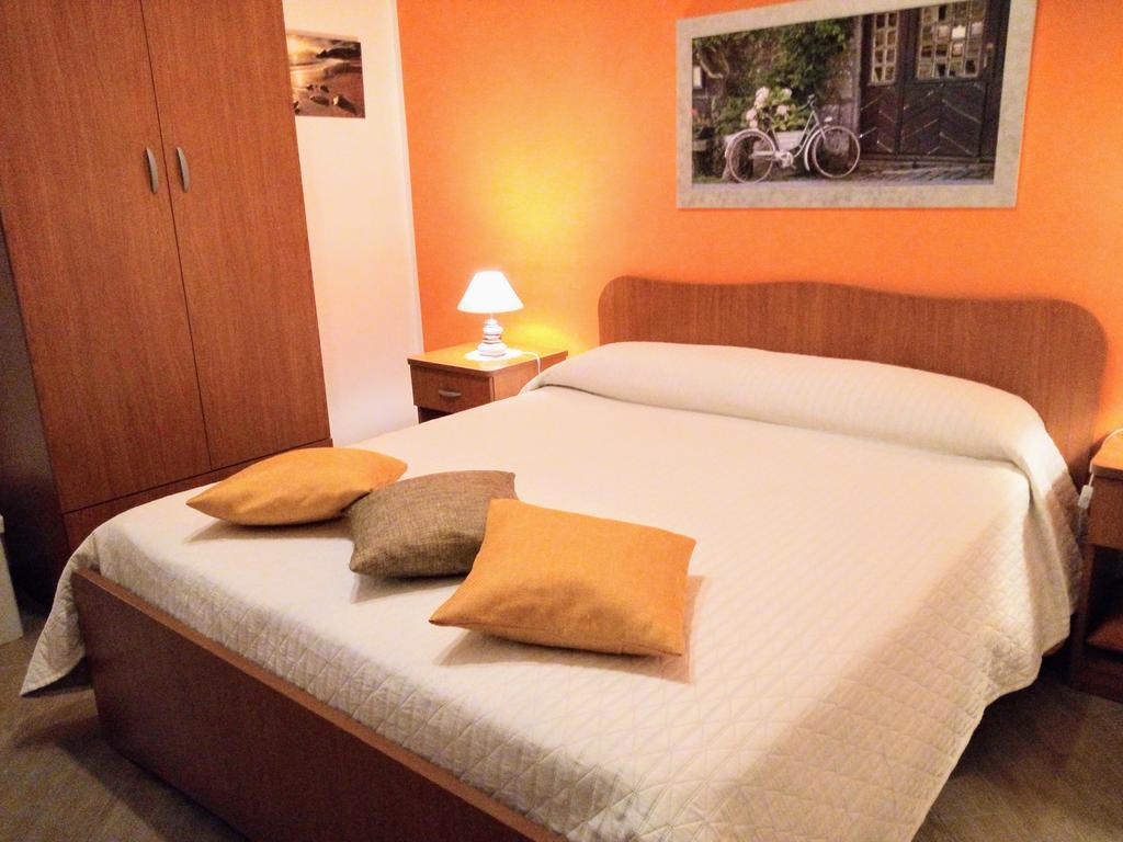 L'Oasi Del Porto Bed and Breakfast Trapani Buitenkant foto